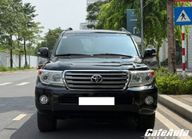 Bán Toyota Land Cruiser 4.6 sản xuất 2015.